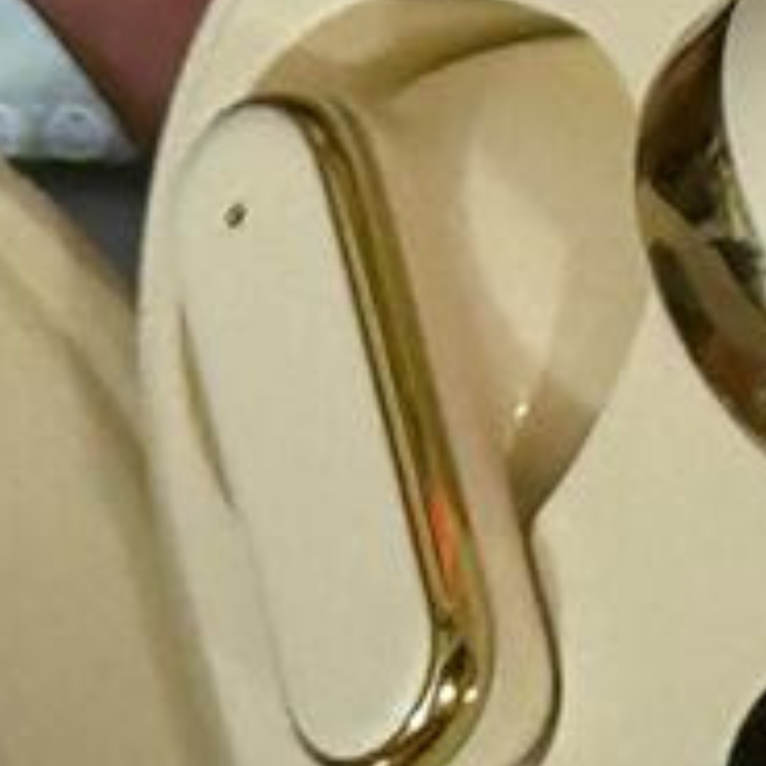 AirPods CYXG